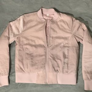 Women’s Lululemon pink Non-Stop Bomber Jacket Reversible size 8